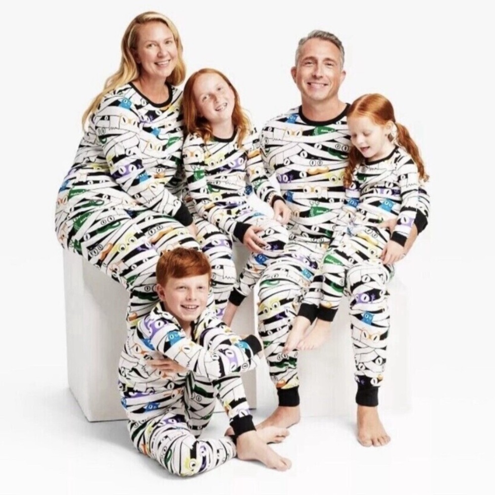 TARGET The Hyde & EEK! 👻 Line Glow In The Dark Mummy & Monsters Sleep Set SZ: M